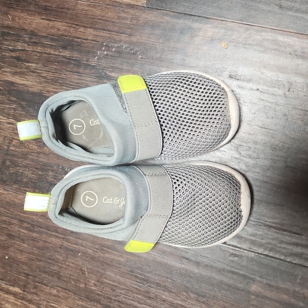 Cat & Jack shoes